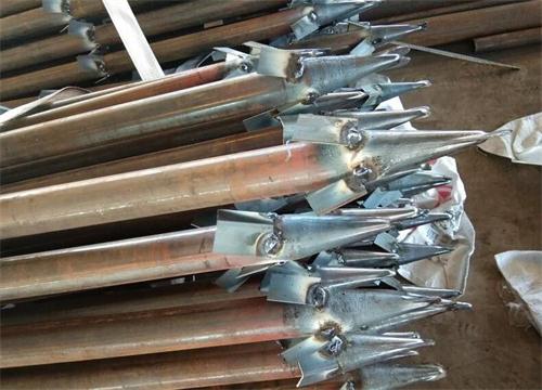 青山湖管棚钢花管